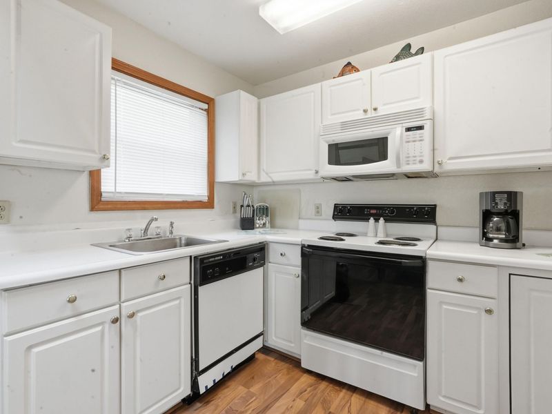 6387 Teal Bend , Oak Harbor, OH 43449 Photo 5