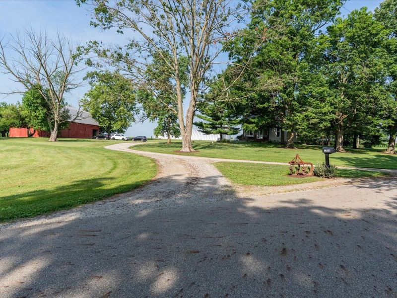 1788 Hidy Road NW, Jeffersonville, OH 43128 Photo 4