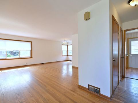 Main Photo