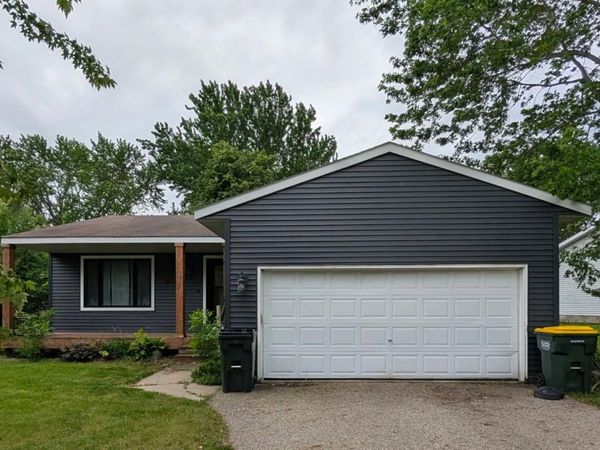 3105 3rd Avenue NW, Willmar, MN 56201