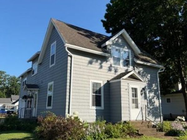619 E Wells Street, Durand, WI 54736