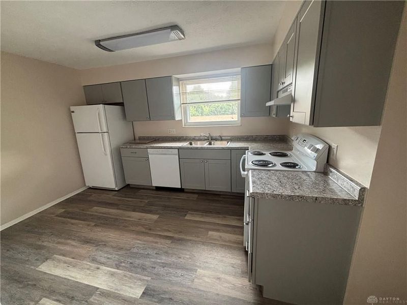 4527 Wilmington Pike, Unit 4, Kettering, OH 45440 Photo 4