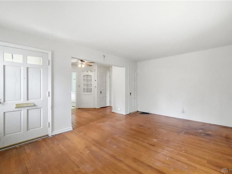 407 Wonderly Avenue, Oakwood, OH 45419 Photo 7