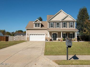 218 Maidstone Drive , Richlands, NC 28574