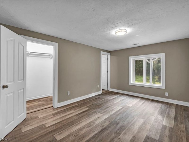 7655 Walnut Drive, Chippewa Lake, OH 44215 Photo 18
