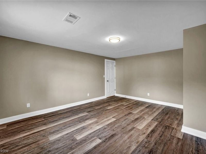 7655 Walnut Drive, Chippewa Lake, OH 44215 Photo 24