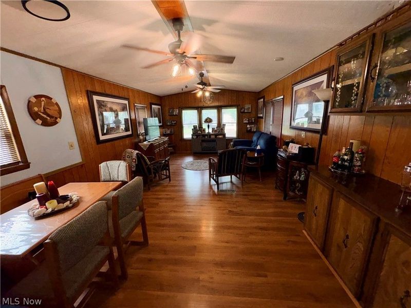 604 Sugar Pines Drive, Warren, OH 44481 Photo 12