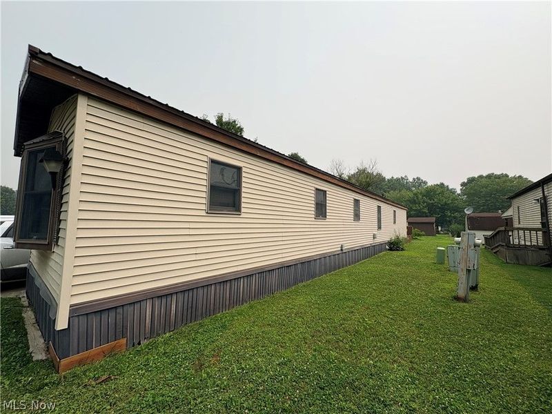 604 Sugar Pines Drive, Warren, OH 44481 Photo 4