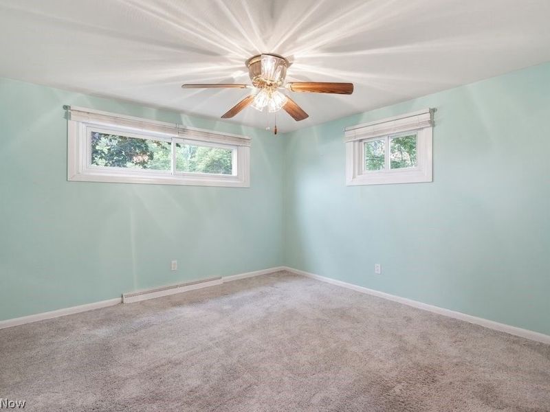 6069 Peach Street NE, Louisville, OH 44641 Photo 14