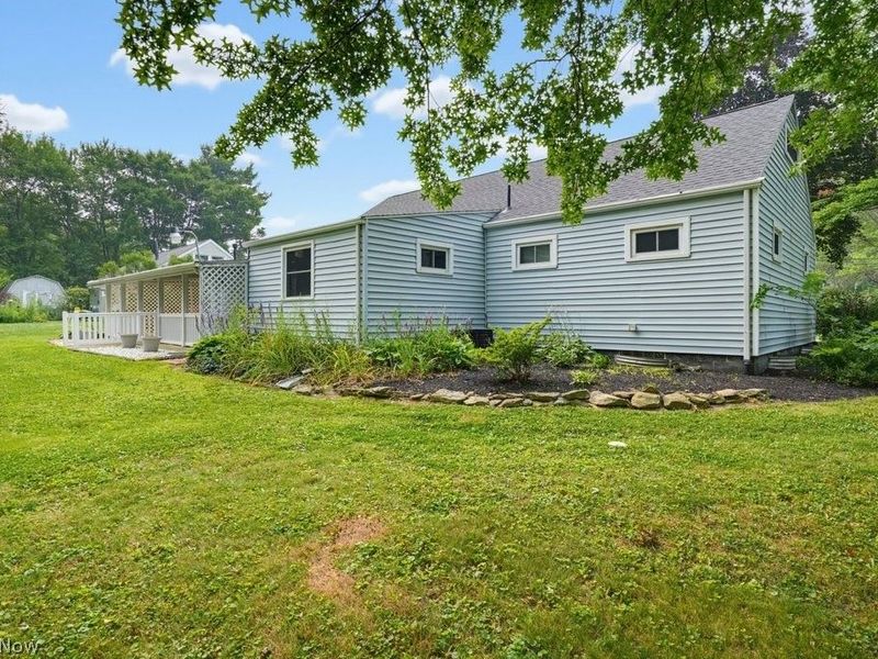 6069 Peach Street NE, Louisville, OH 44641 Photo 42