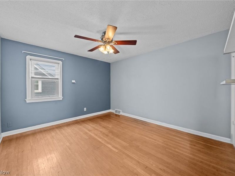 3326 Silverdale Avenue, Cleveland, OH 44109 Photo 20