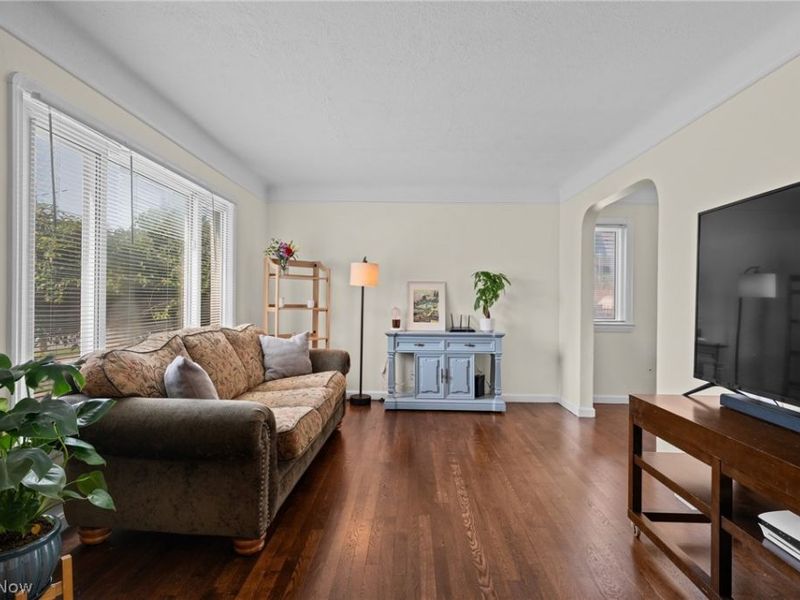 3326 Silverdale Avenue, Cleveland, OH 44109 Photo 7