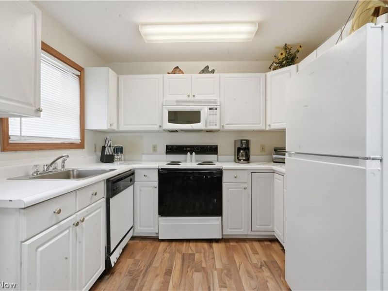 6387 Teal Bend, Oak Harbor, OH 43449 Photo 4