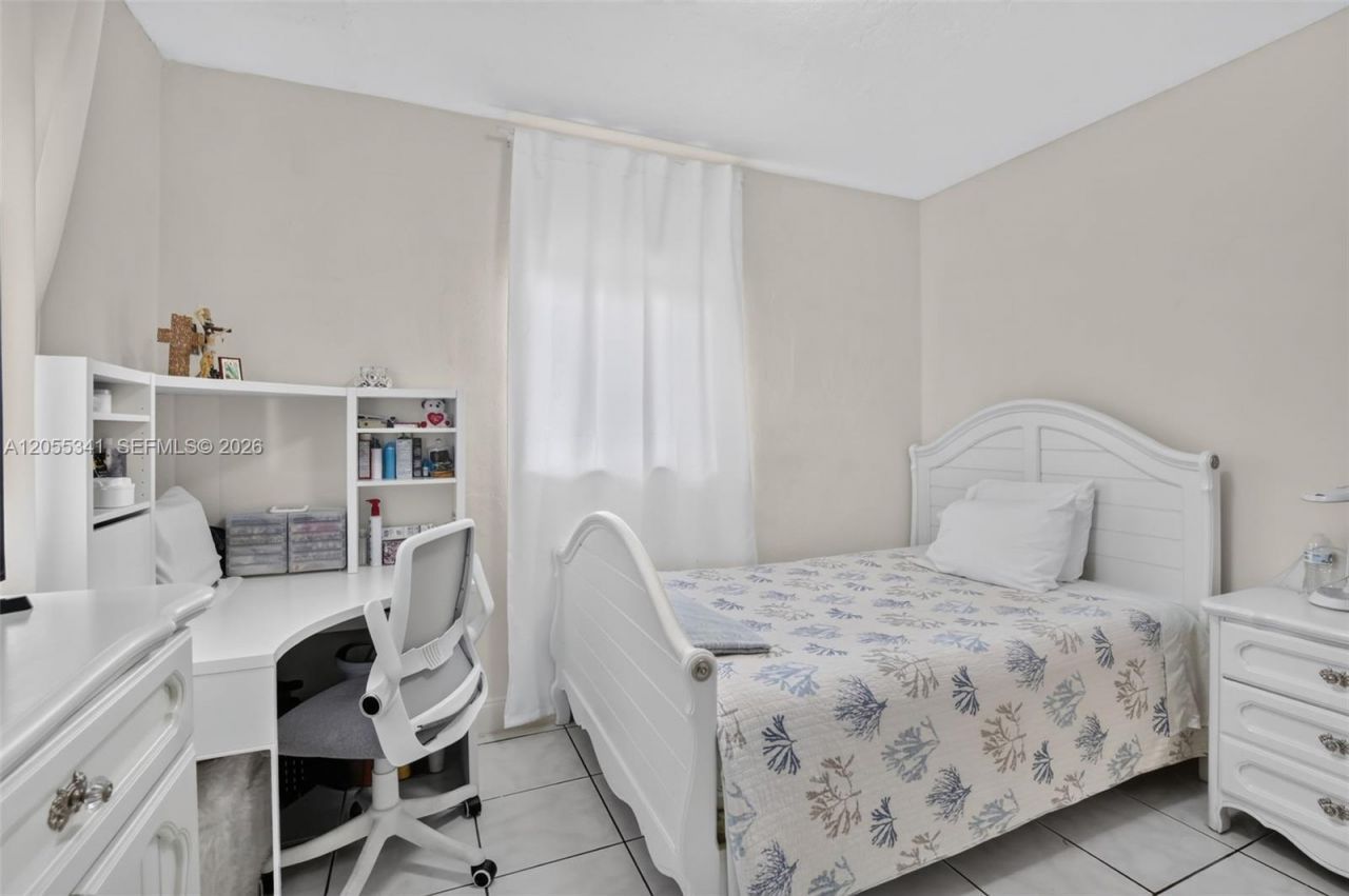3501 SW 40th Ave , West Park, FL 33023 Photo
