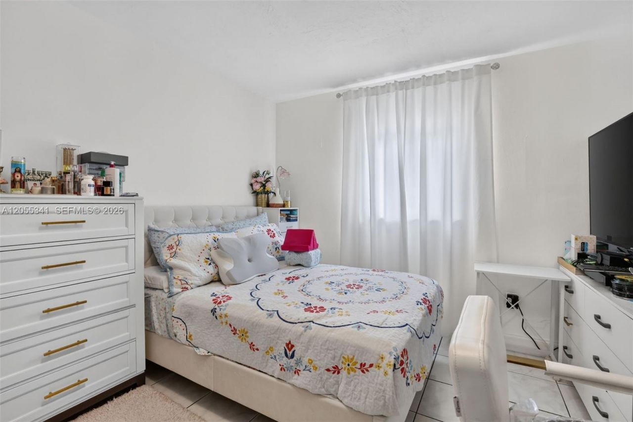 3501 SW 40th Ave , West Park, FL 33023 Photo