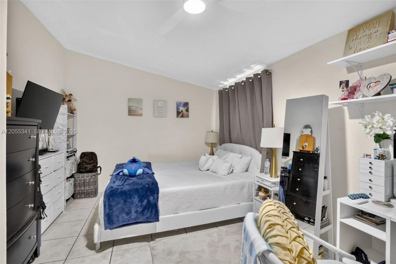 3501 SW 40th Ave , West Park, FL 33023 Photo