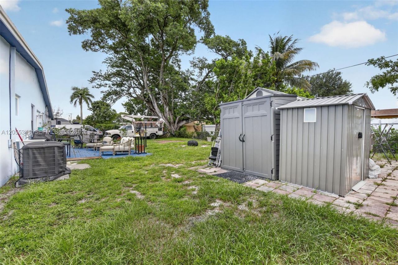 3501 SW 40th Ave , West Park, FL 33023 Photo