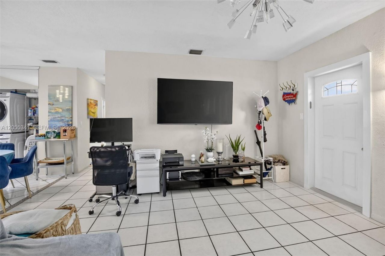 3501 SW 40th Ave , West Park, FL 33023 Photo