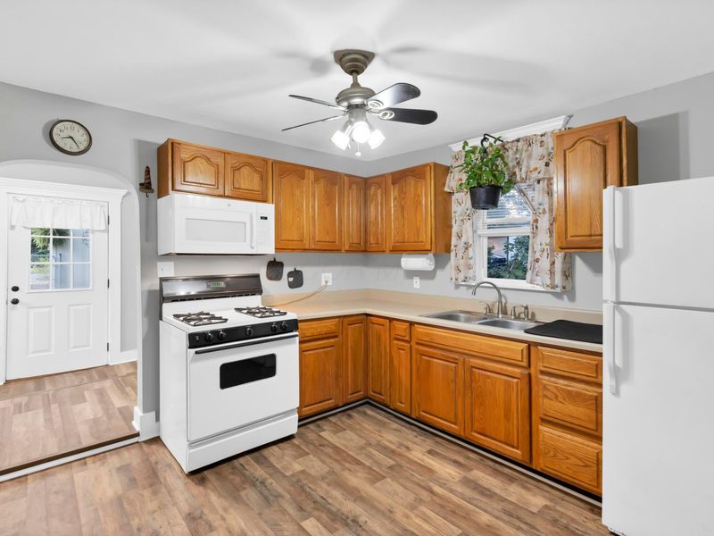374 Ballard Avenue, Newark, OH 43055 Photo 13