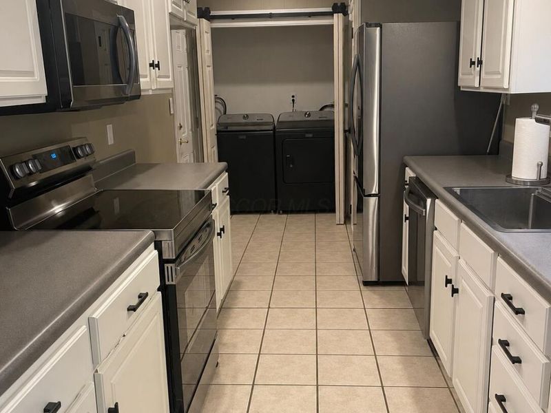 248 Iroquois Park, Gahanna, OH 43230 Photo 2