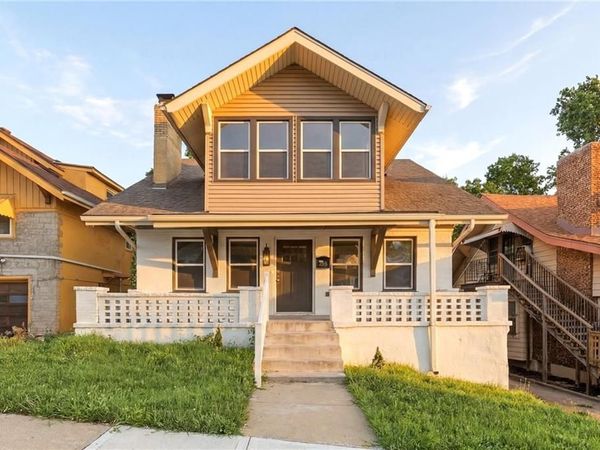 1326 Lake Avenue, Kansas City, MO 64109