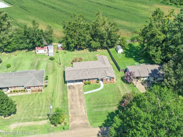 256 Pollard Street, Batesville, MS 38606