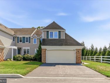 919 SAMANTHA CIRCLE, CHESTER SPRINGS, PA 19425