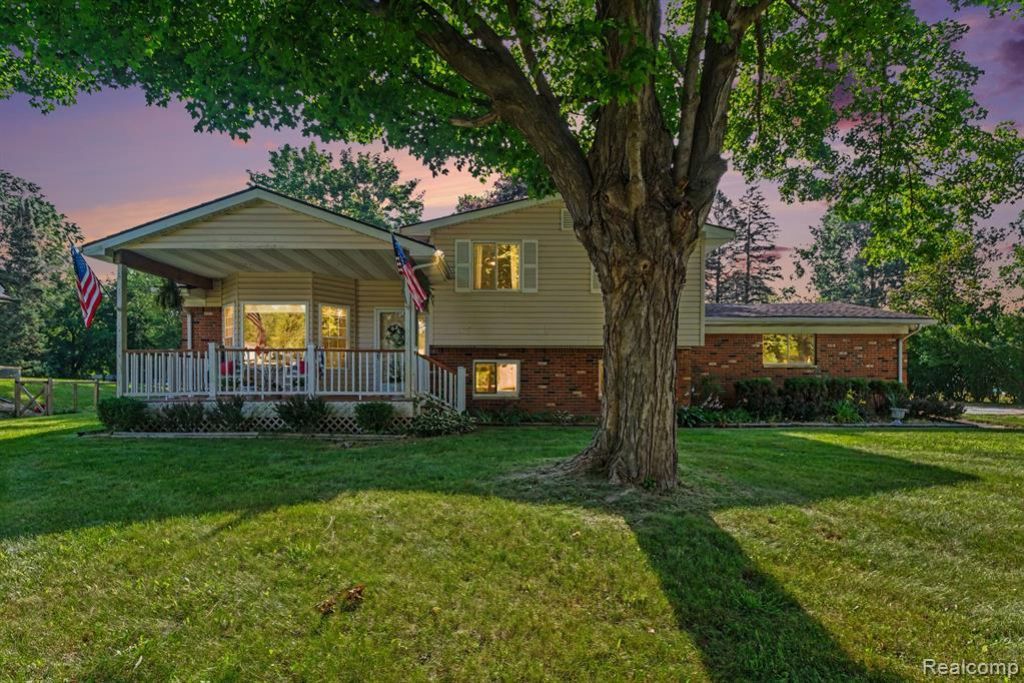 7370 Perry Lake Road, Independence Township, MI 48348 Main Photo