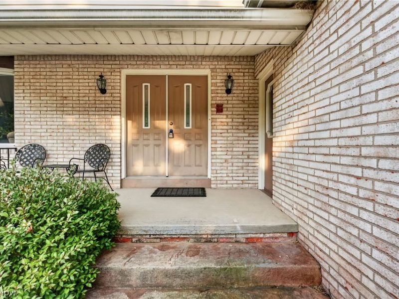 7171 Rustic Oval , Seven Hills, OH 44131 Photo 3