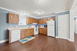 811 Waterway Dr. photo 4