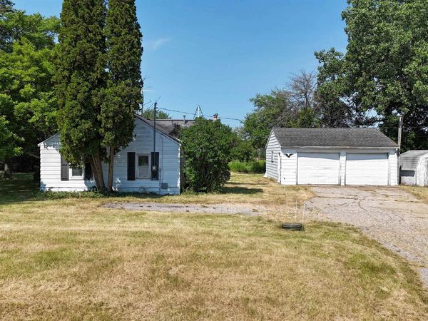 3126 Remus Road W, Mt Pleasant, MI 48858
