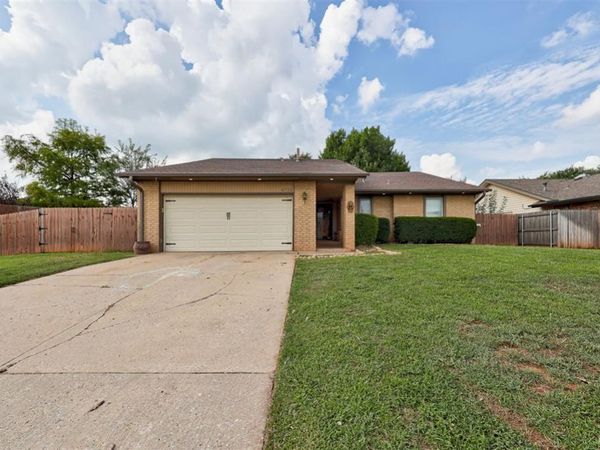 6712 Bayberry Drive, Oklahoma City, OK 73162