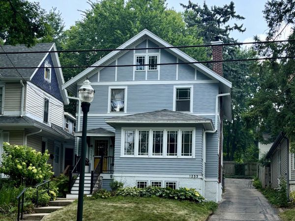 1233 E Johnson Street, Madison, WI 53703