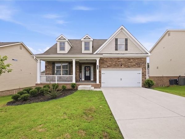 471 Hinton Farm Way , Dacula, GA 30019