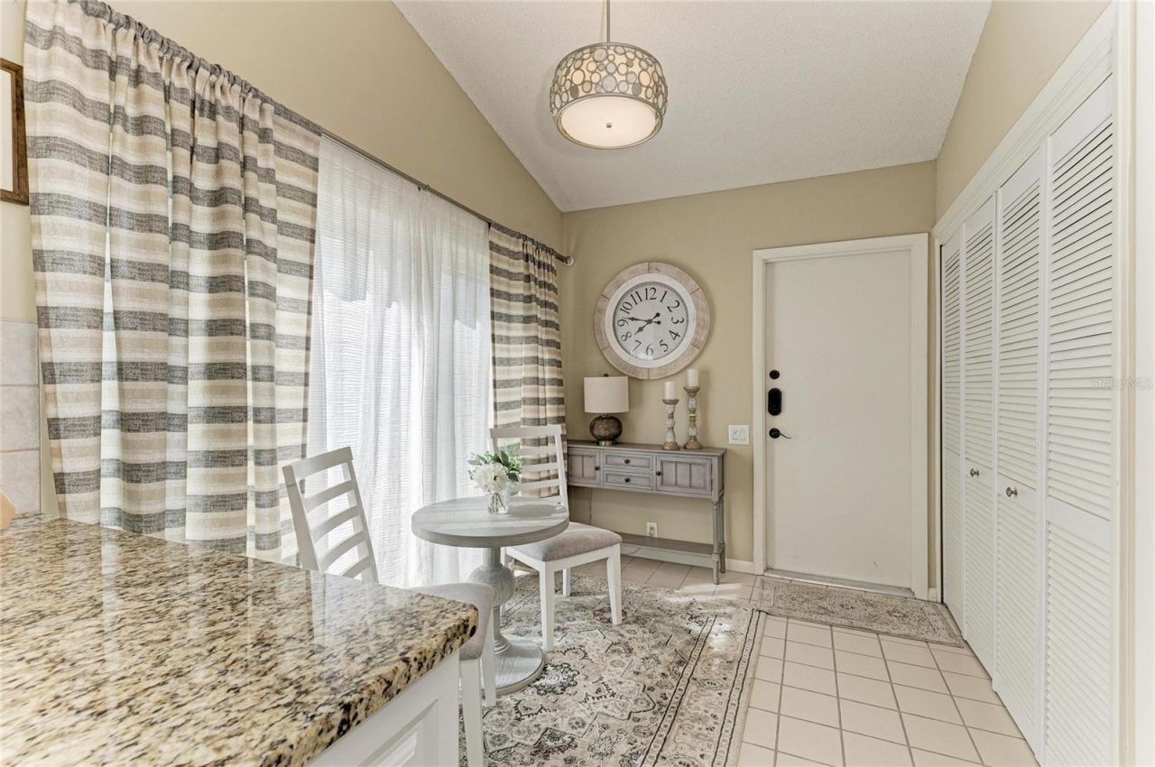 4909 Clubview Court E, Bradenton, FL 34203 Photo