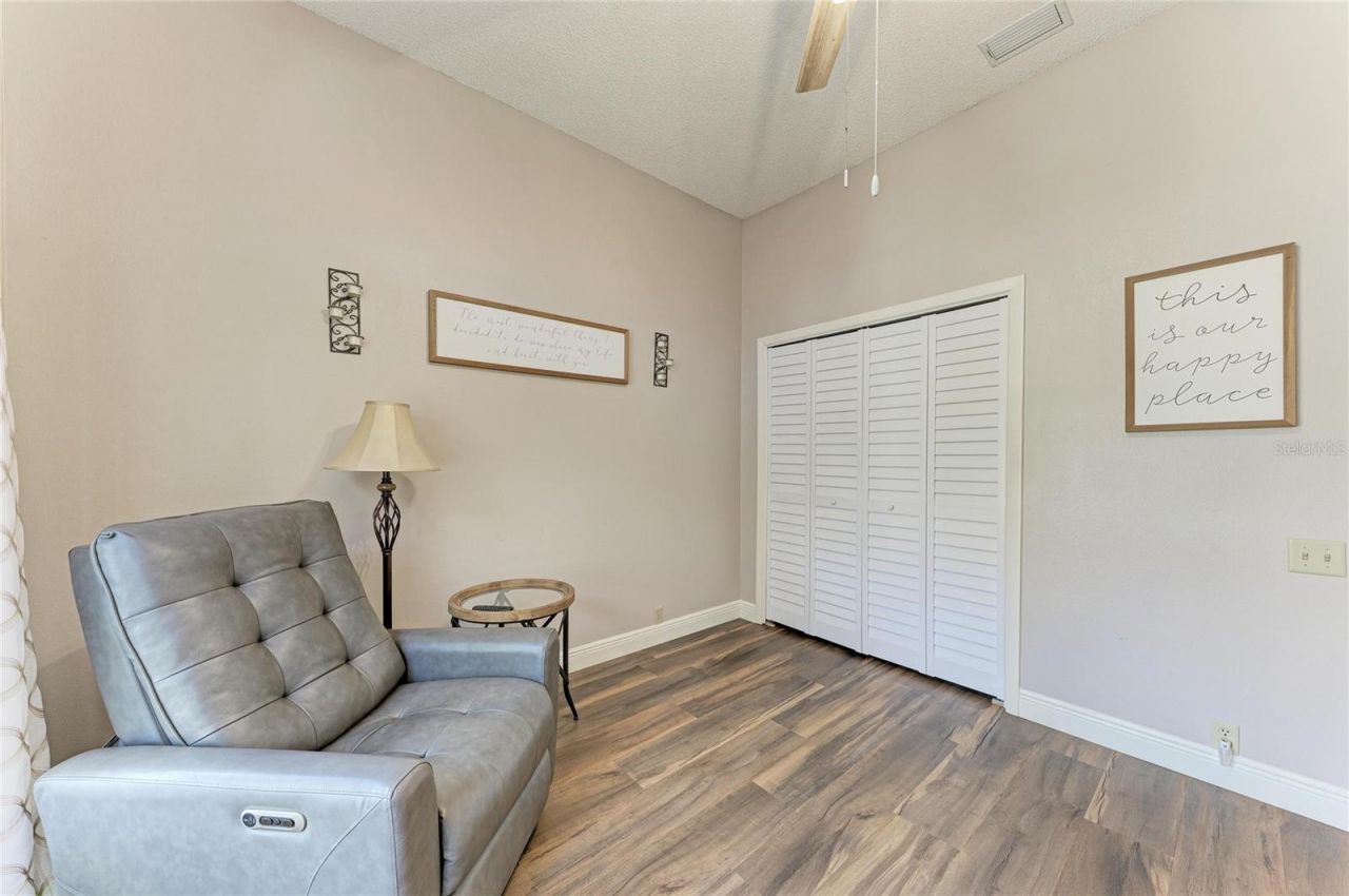 4909 Clubview Court E, Bradenton, FL 34203 Photo