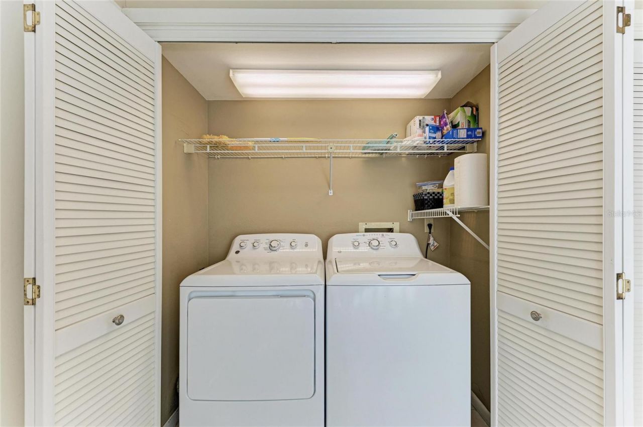 4909 Clubview Court E, Bradenton, FL 34203 Photo