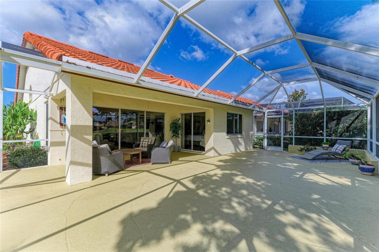 4909 Clubview Court E, Bradenton, FL 34203 Photo