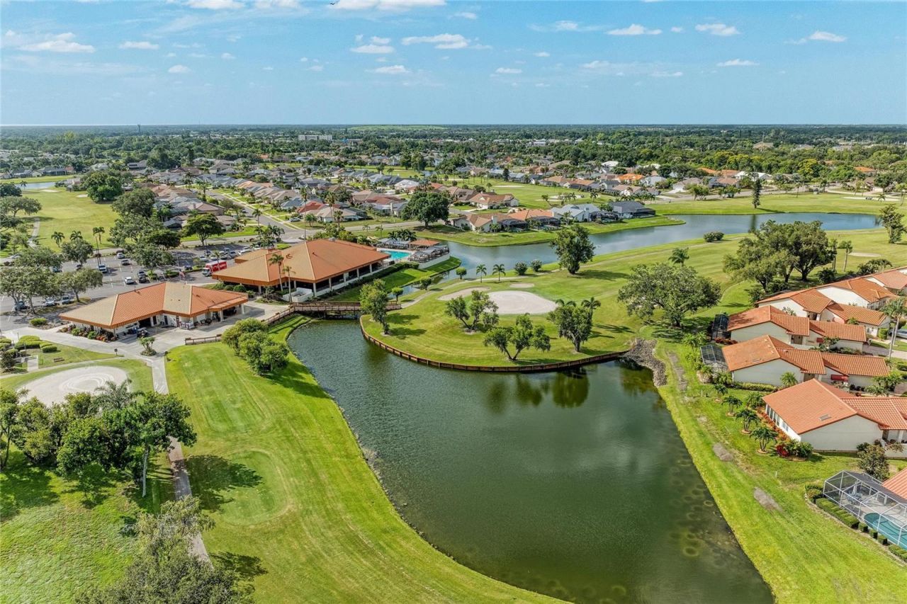 4909 Clubview Court E, Bradenton, FL 34203 Photo