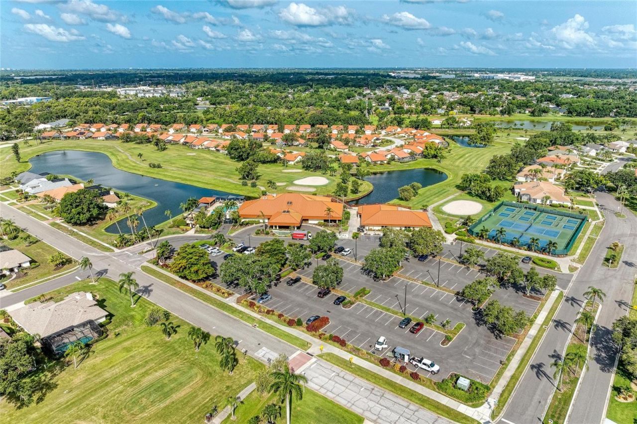 4909 Clubview Court E, Bradenton, FL 34203 Photo