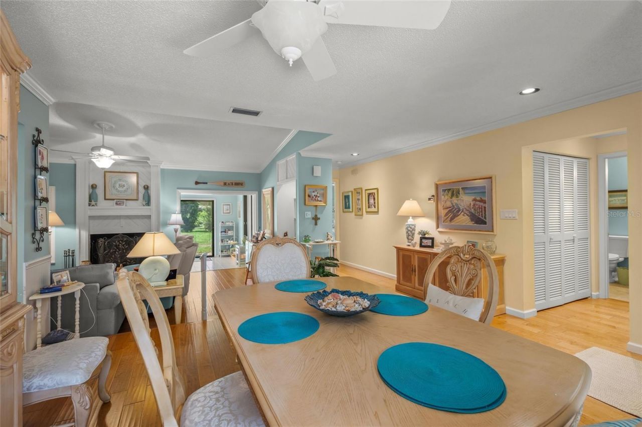 4562 Forest Wood Trail, Unit 15, Sarasota, FL 34241 Photo