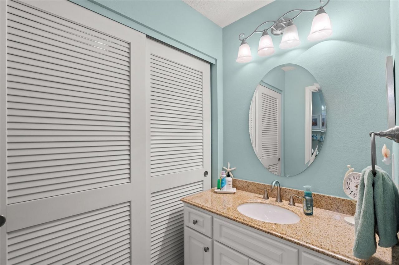 4562 Forest Wood Trail, Unit 15, Sarasota, FL 34241 Photo