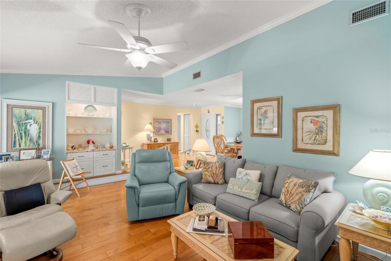 4562 Forest Wood Trail, Unit 15, Sarasota, FL 34241 Photo