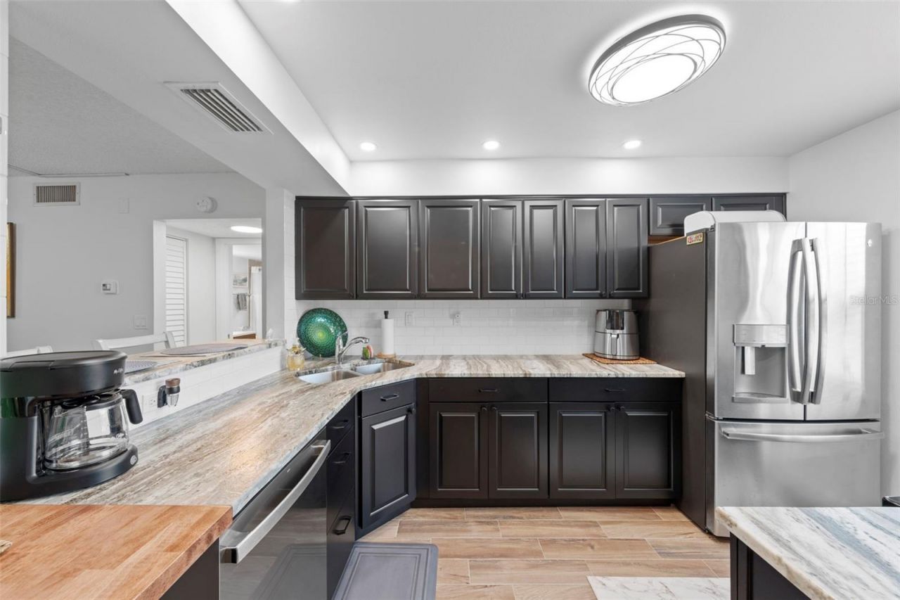 7104 Nantucket Circle, Unit 3, North Fort Myers, FL 33917 Photo