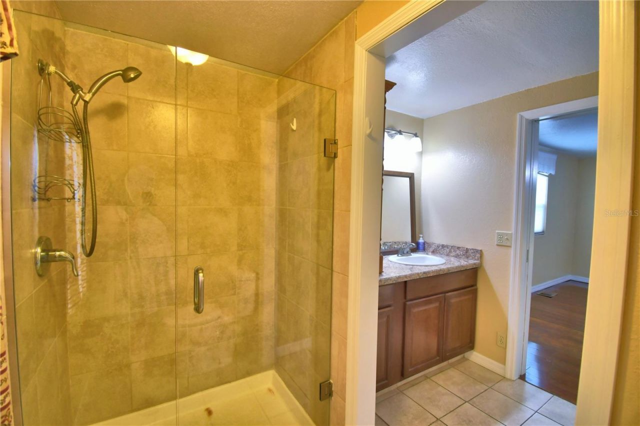 151 Holiday Lane, Auburndale, FL 33823 Photo