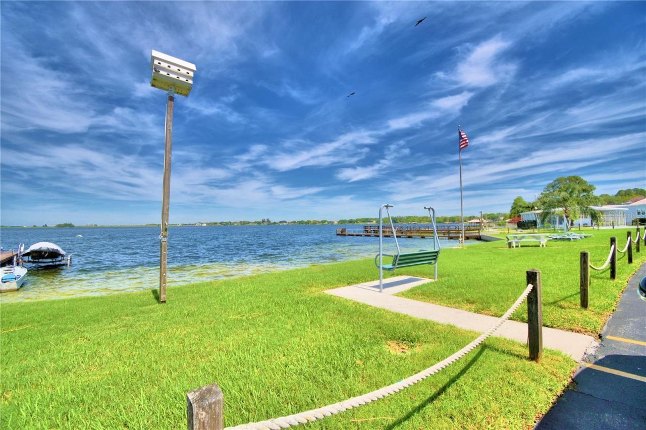 151 Holiday Lane, Auburndale, FL 33823 Photo