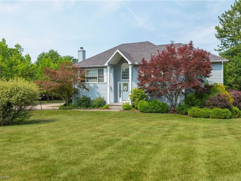 14122 Ashley Lane, North Royalton, OH 44133 Photo 3