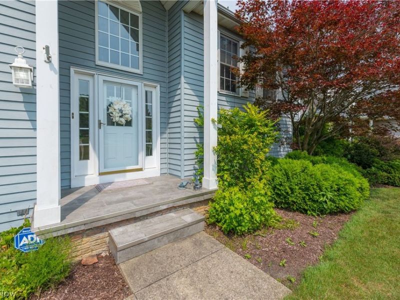14122 Ashley Lane, North Royalton, OH 44133 Photo 4