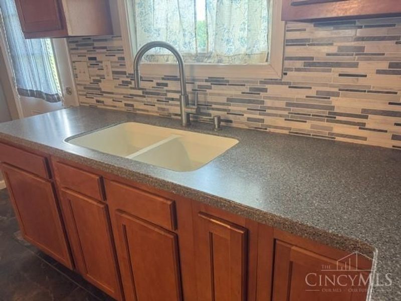 5953 Farmers Road, Unit D, Clark Twp, OH 45146 Photo 6