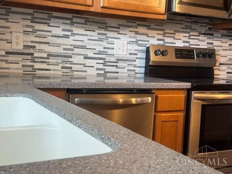 5953 Farmers Road, Unit D, Clark Twp, OH 45146 Photo 8